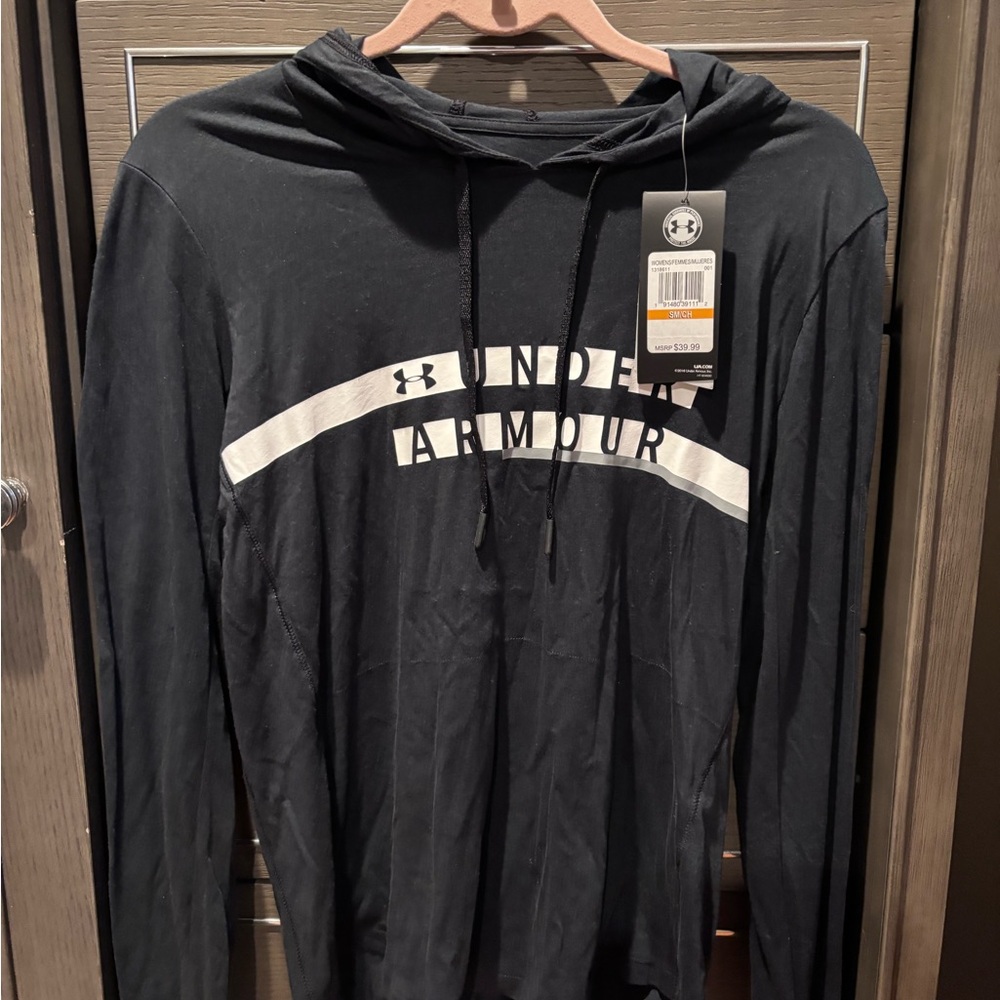 NWT Under Armour Black and White lightweight Hoodie